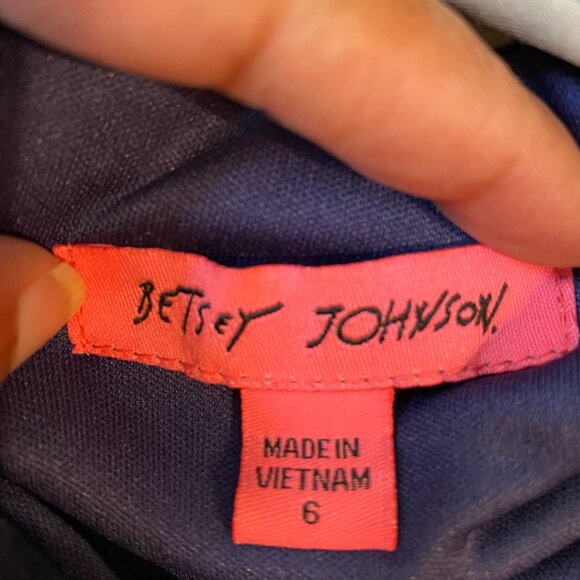 Betsey Johnson Floral Dress - Picture 2 of 8